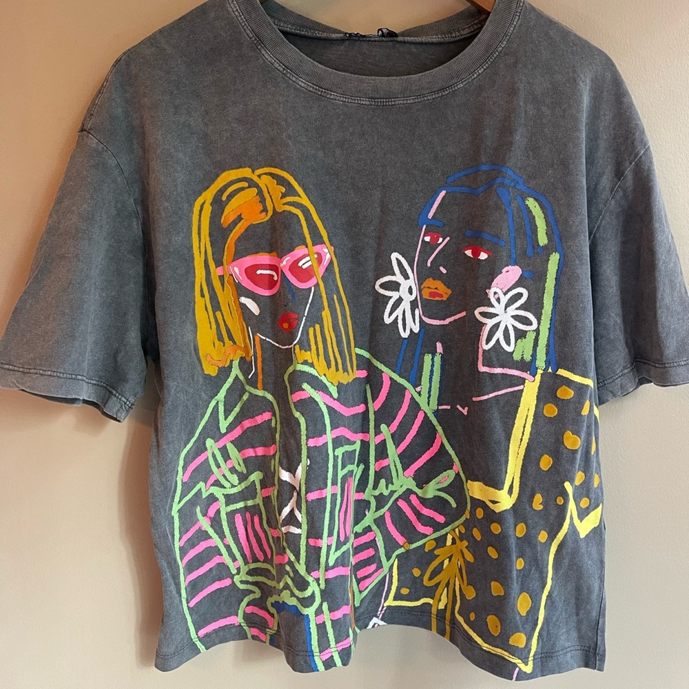 Zara t-shirt with cool design in front